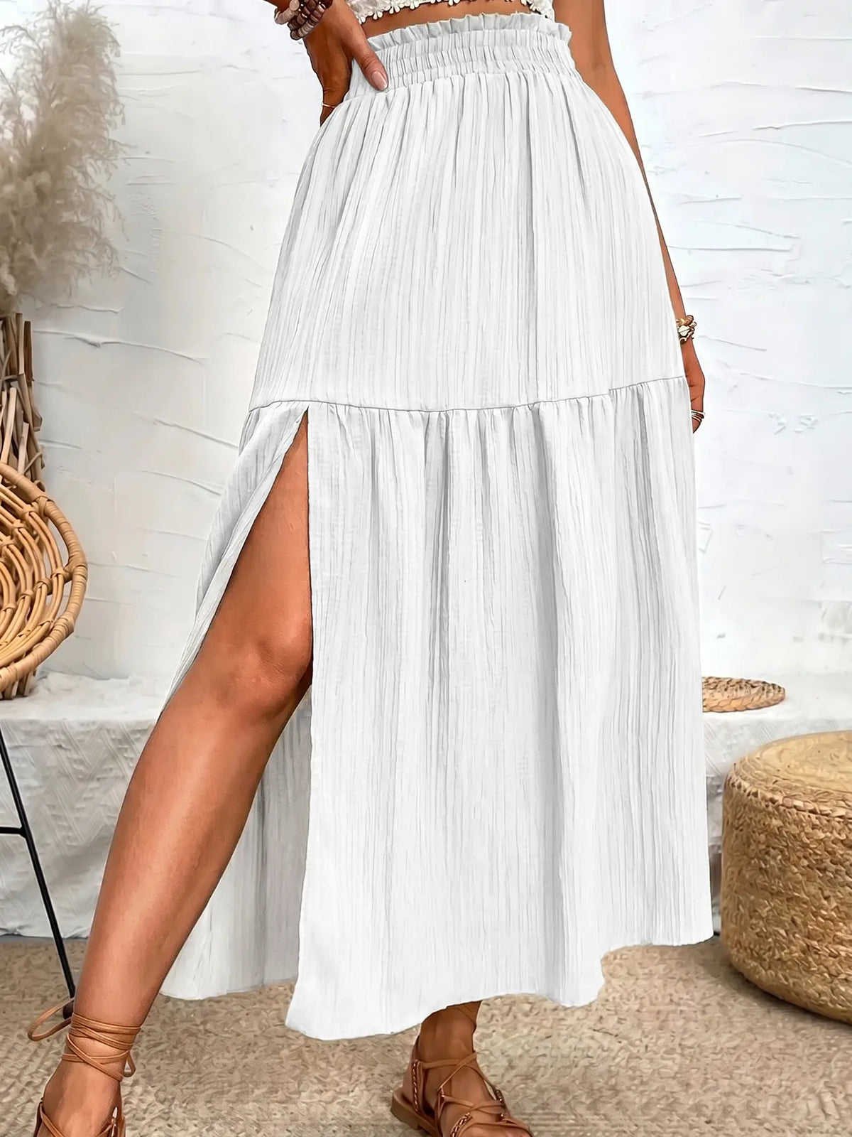 Women's Casual Vacation Textured Fabric Elastic Waist Slit Skirt, Comfortable and Stylish Half Skirt for Everyday Wear, Flowy Casual Skirt