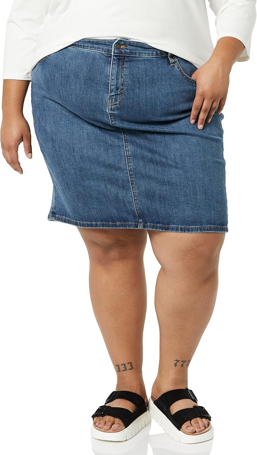 Amazon Essentials Women's Classic 5-Pocket Denim Skirt