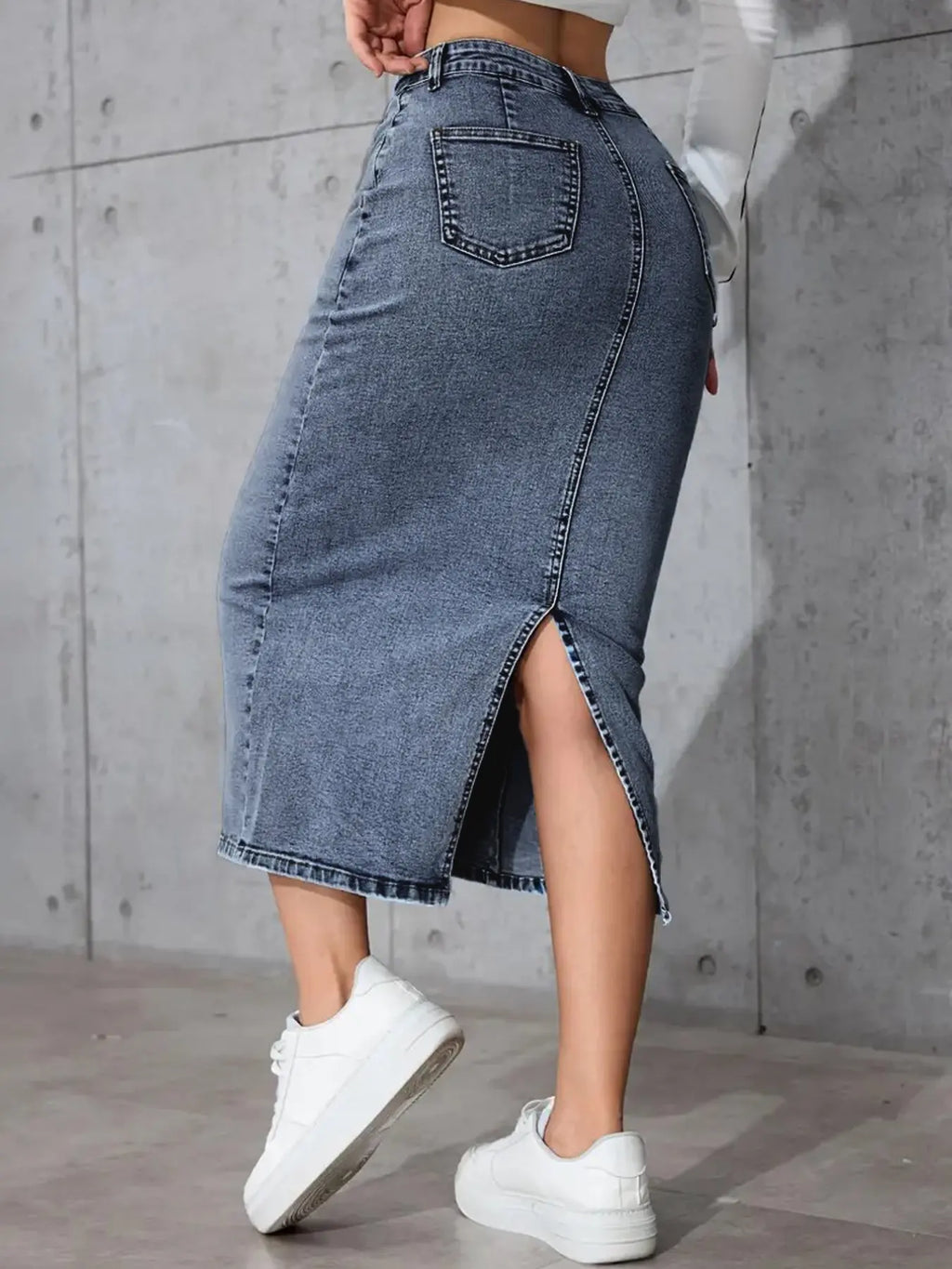 Women's Light Blue Light Wash Denim Midi Skirt, Casual High Waist Stretchy Jean Skirt, Versatile Summer Autumn Fashion, Simple and Elegant Design, Casual Slim Fitting Skirt