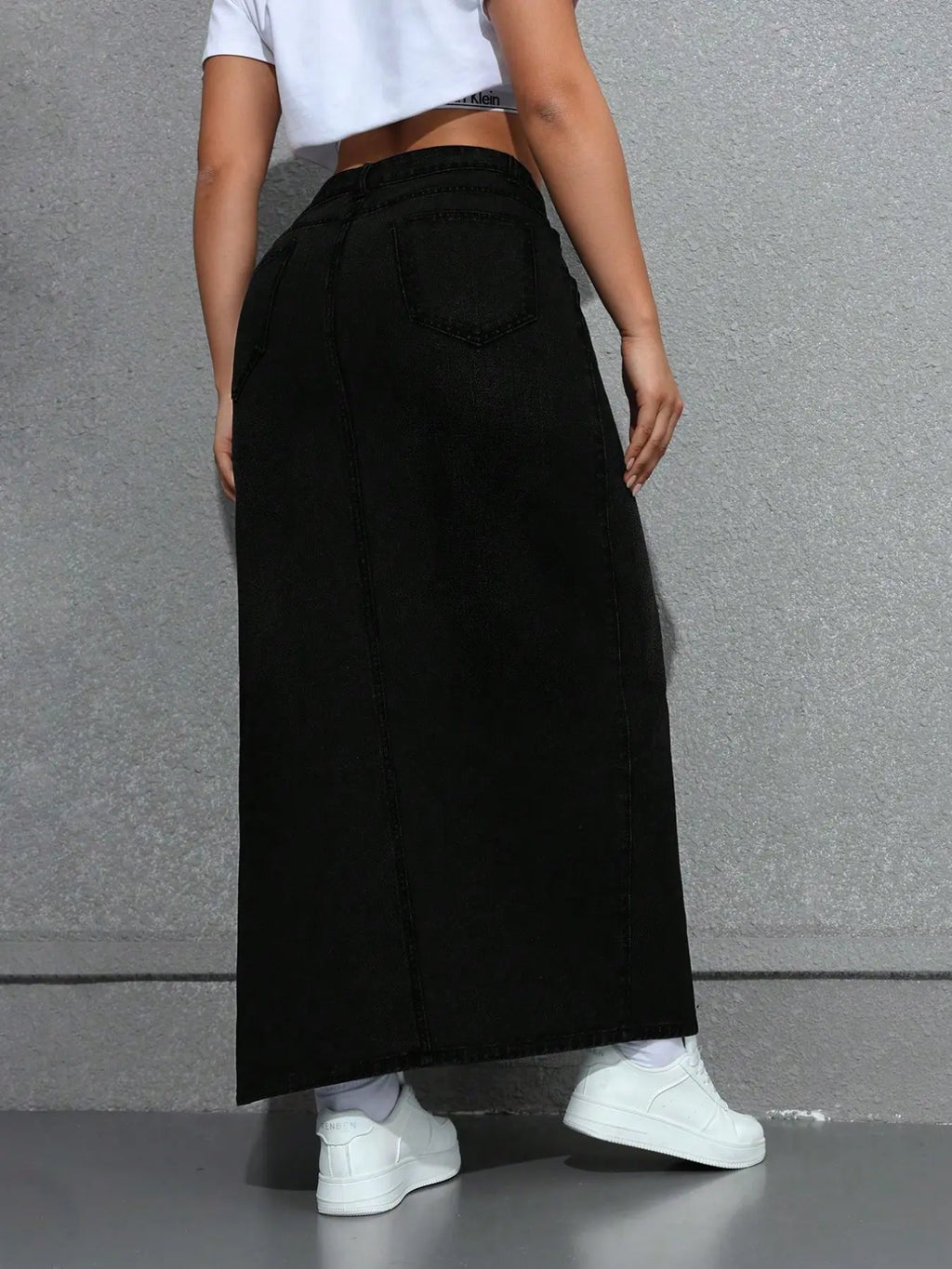 Summervibes New Fashion Women's Denim Long Slit Skirt, Chic, Side Split Design, Button, Versatile, Suitable for Casual and Formal Occasions, Comfortable Daily Wear, Fit