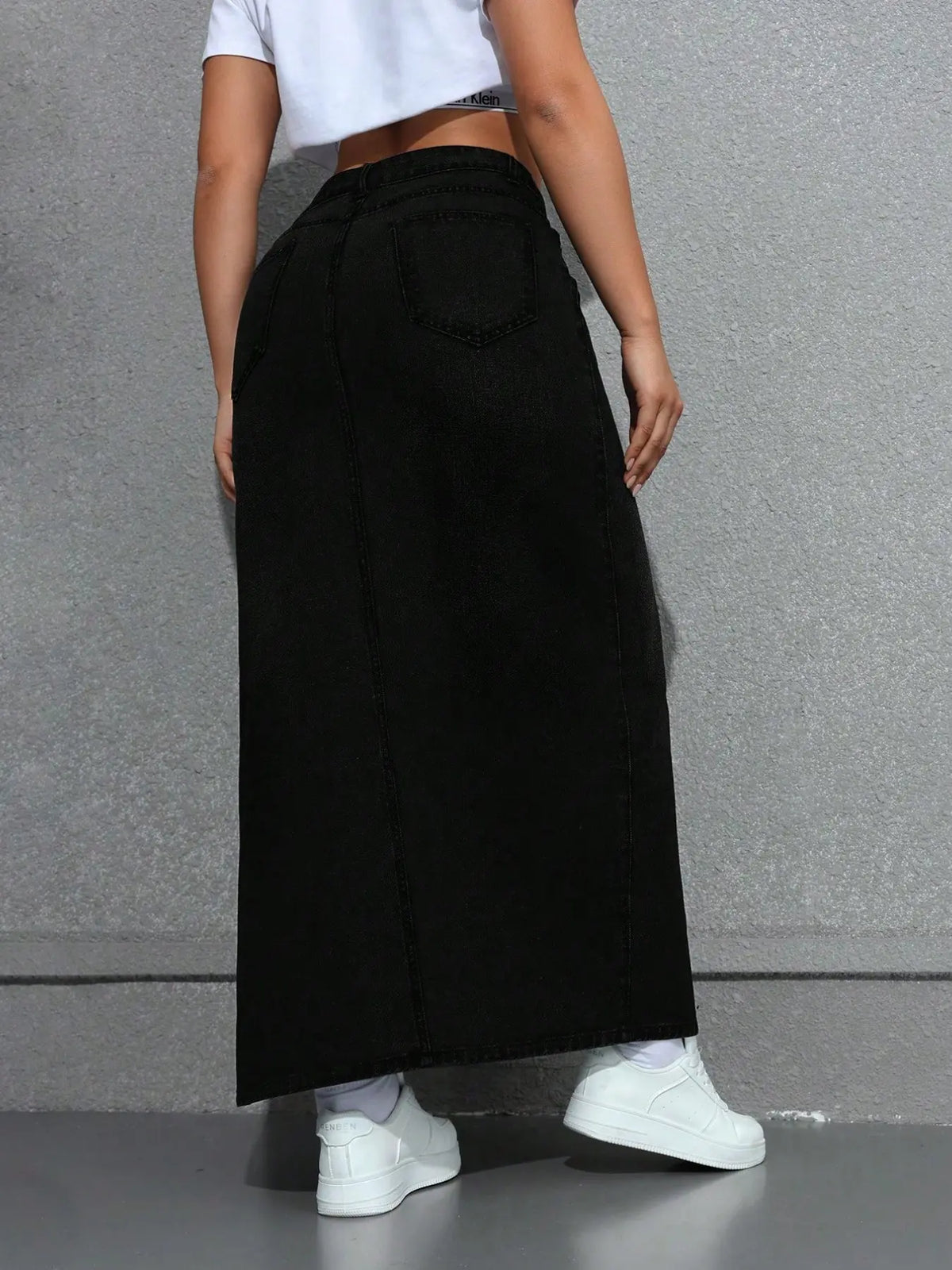 Summervibes New Fashion Women's Denim Long Slit Skirt, Chic, Side Split Design, Button, Versatile, Suitable for Casual and Formal Occasions, Comfortable Daily Wear, Fit
